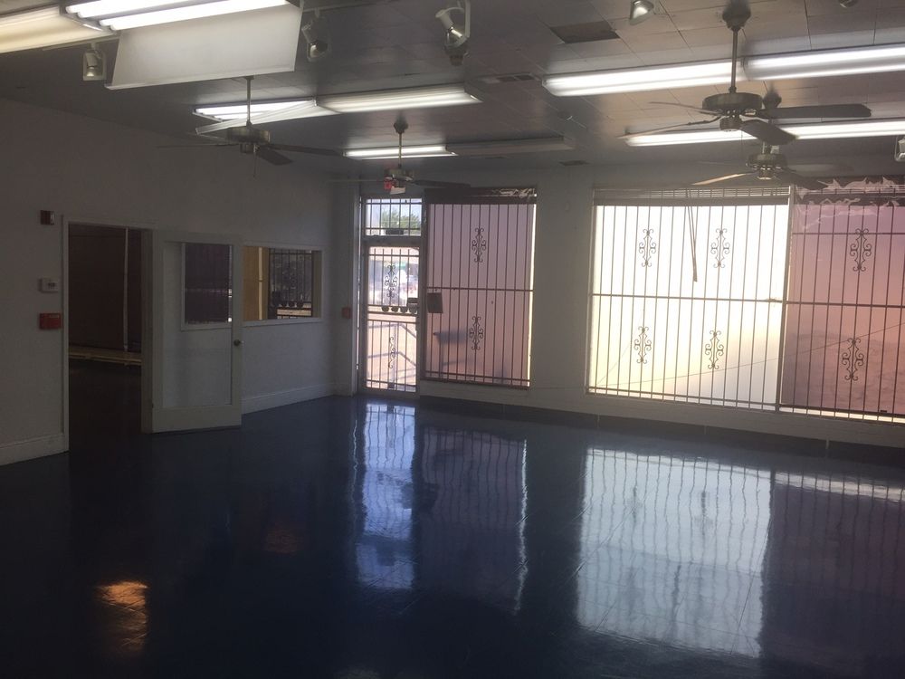 2306 N Beckley Ave, Dallas, TX 75208